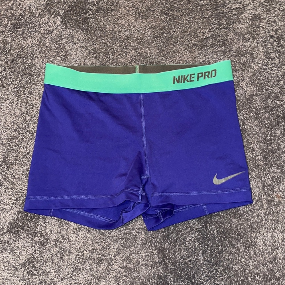 nike pros